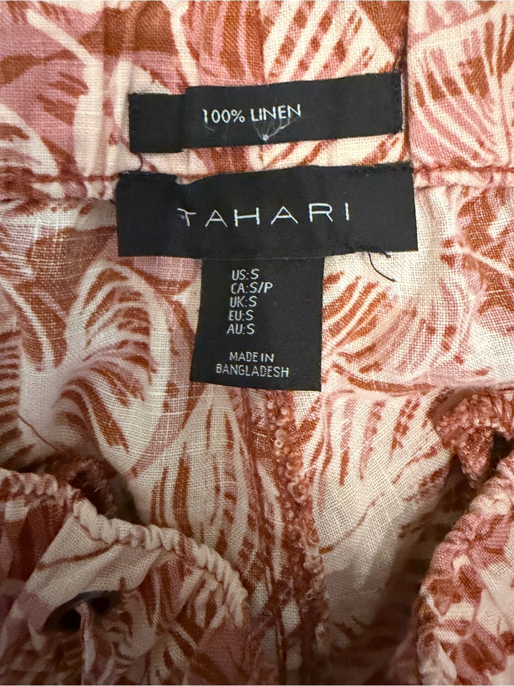 Tahari Women's Pink Leaf-Print Linen Drawstring Shorts - Picture 2 of 3